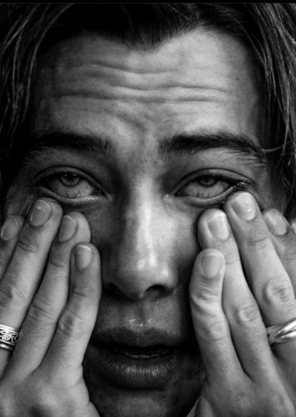 Griffin Gluck photo
