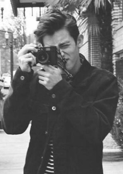 Griffin Gluck photo