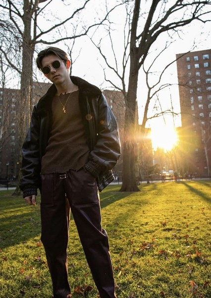 Griffin Gluck photo