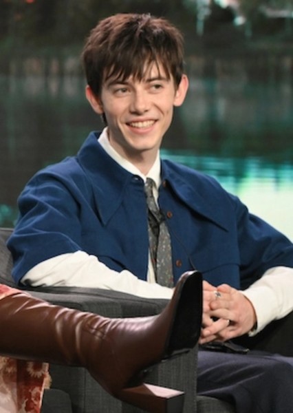Griffin Gluck photo