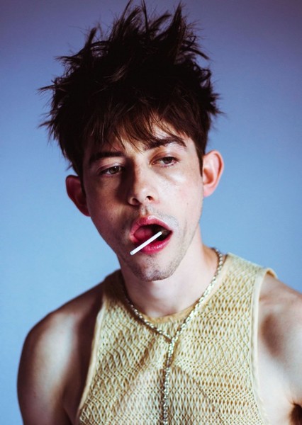 Griffin Gluck photo