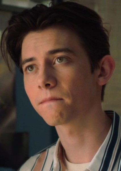 Griffin Gluck photo