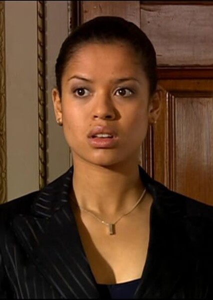 Gugu Mbatha-Raw photo