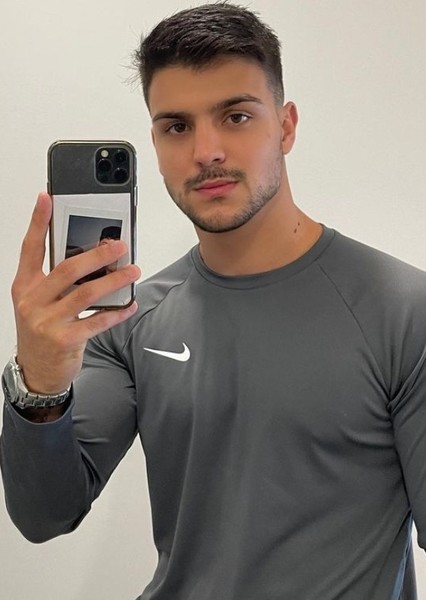 Guilherme Magnago photo