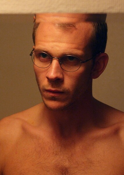 Gustaf Skarsgård photo