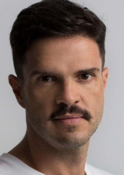 Guto Requena