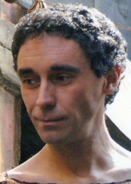 Guy Henry photo