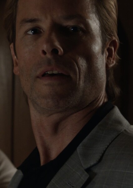 Guy Pearce photo