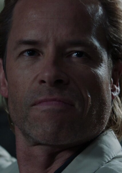 Guy Pearce photo