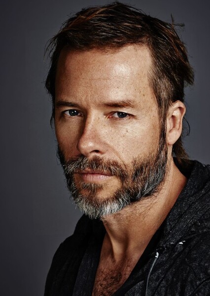 Guy Pearce photo