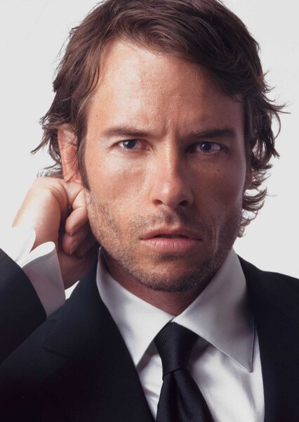Guy Pearce photo