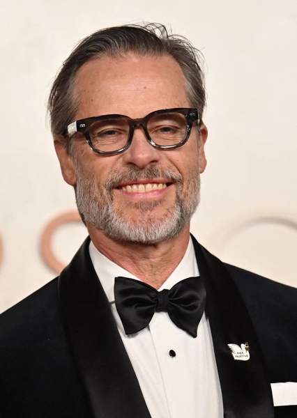 Guy Pearce photo