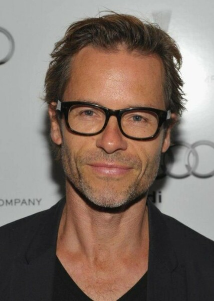 Guy Pierce photo
