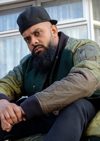 Guz Khan