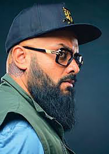 Guz Khan