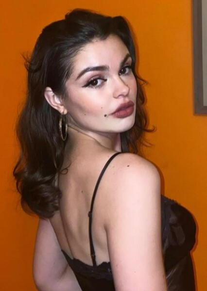 Gwen Jones photo