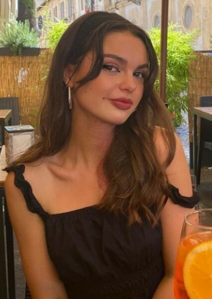 Gwen Jones photo