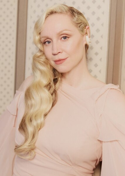 Gwendoline Christie photo