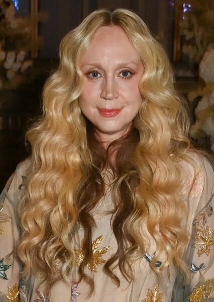 Gwendoline Christie photo