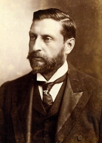 H. Rider Haggard photo