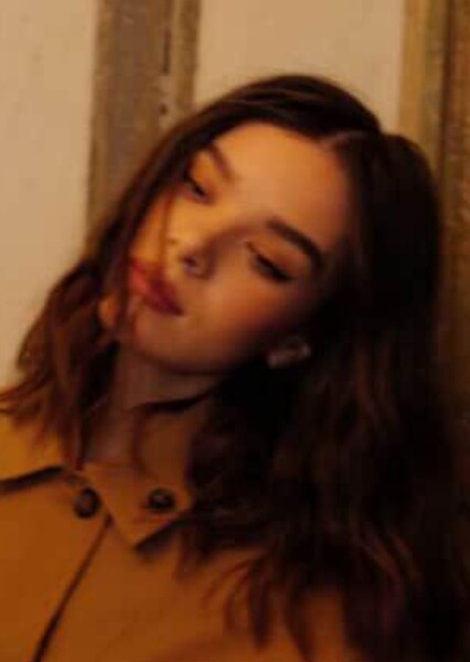 Hailee Steinfeld