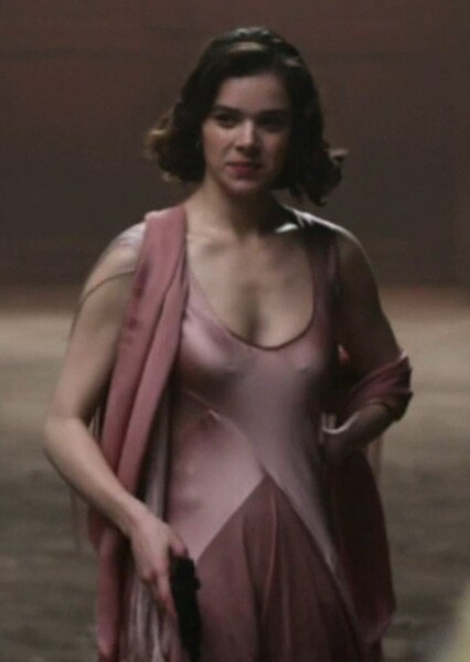 Hailee Steinfeld photo