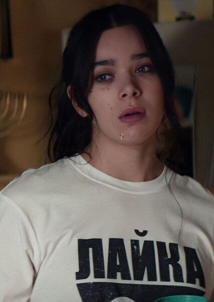 Hailee Steinfeld photo