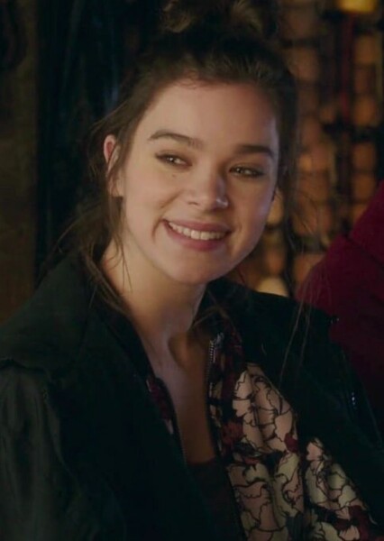Hailee Steinfeld photo