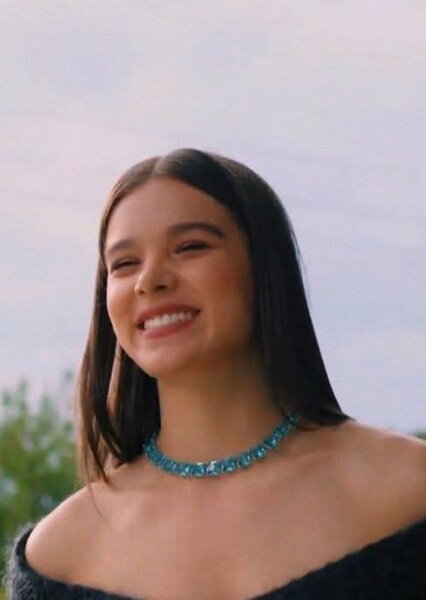 Hailee Steinfeld photo