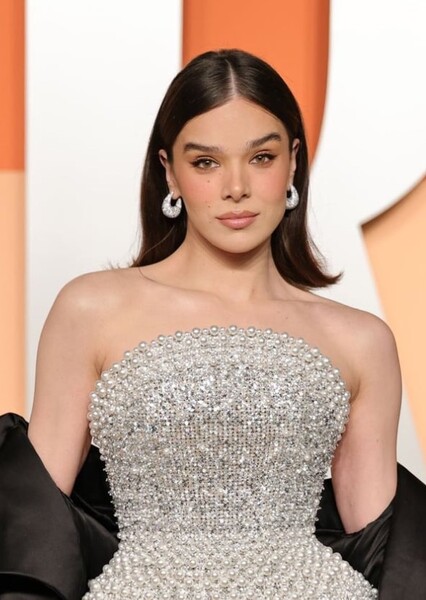 Hailee Steinfeld