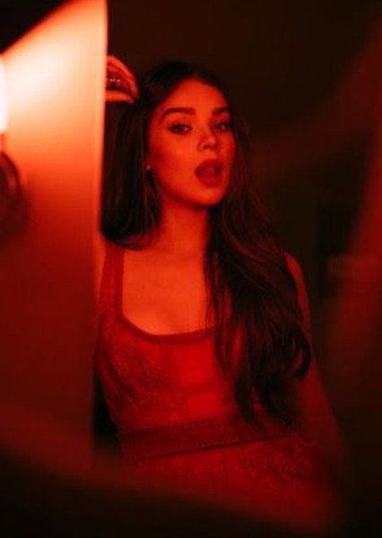 Hailee Steinfeld photo
