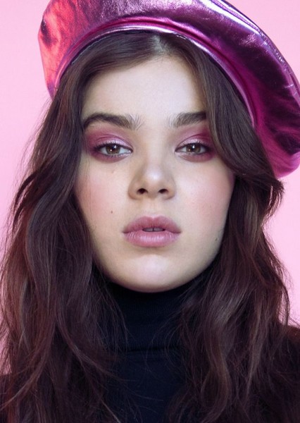 Hailee Steinfeld photo