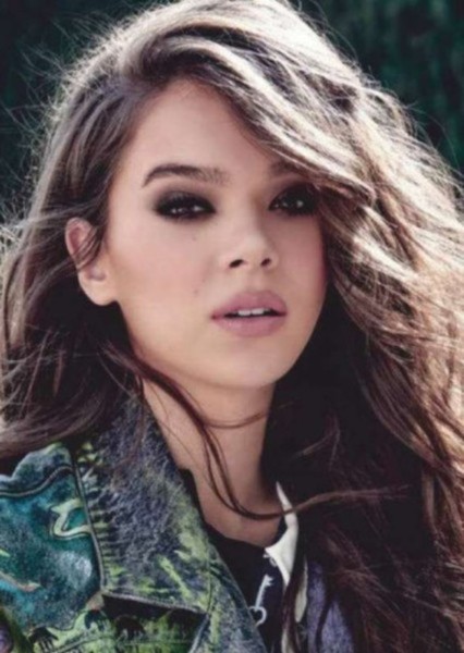 Hailee Steinfeld