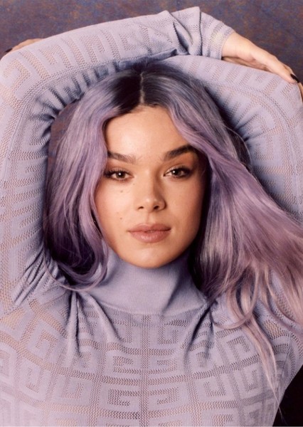 Hailee Steinfeld photo