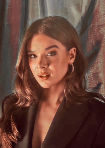 Hailee Steinfeld photo