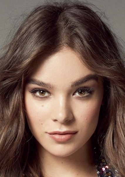 Hailee Steinfeld photo