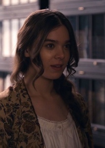 Hailee Steinfeld Photo on myCast - Fan Casting Your Favorite Stories