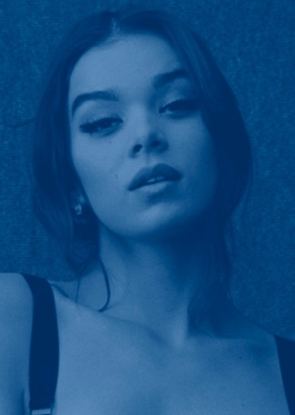 Hailee Steinfeld photo