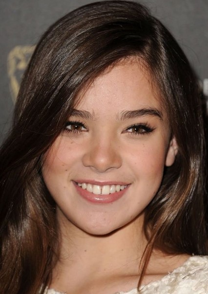 Hailee Steinfeld photo