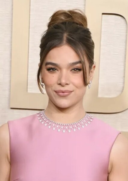 Hailee Steinfeld photo