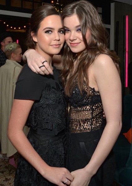 Hailee Steinfeld and Bailee Madison photo