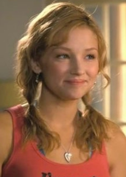 Haley Bennett photo