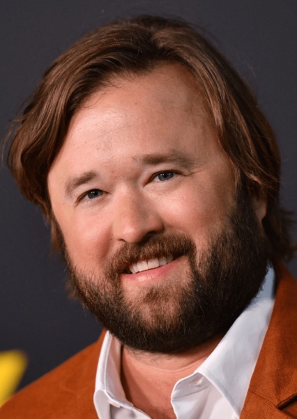 Haley Joel Osment photo
