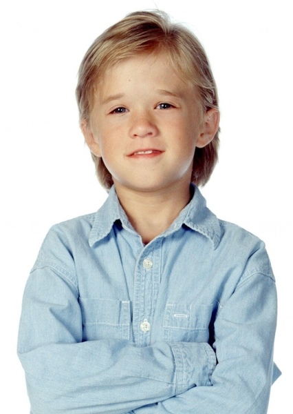 Haley Joel Osment photo