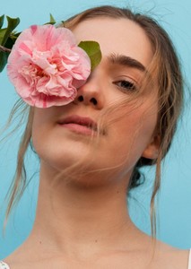 Haley Lu Richardson