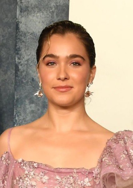 Haley Lu Richardson photo