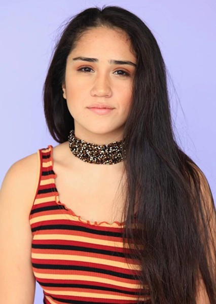 Haley Sanchez photo