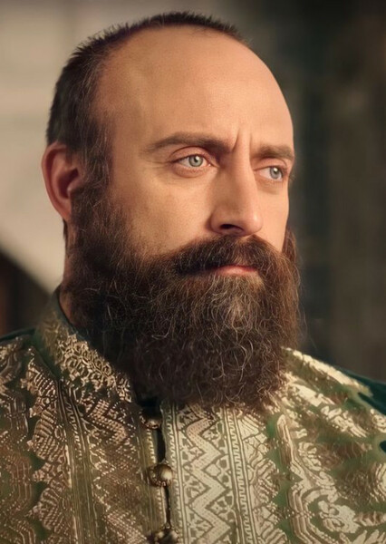 Halit Ergenç photo