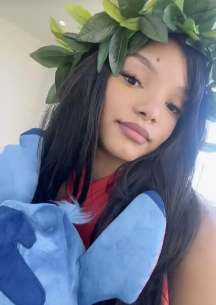 Halle Bailey photo