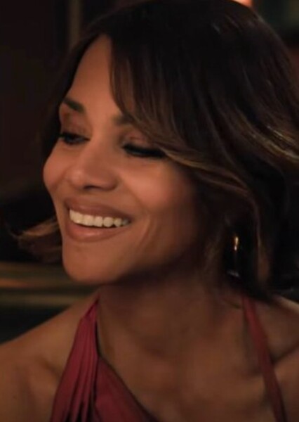 Halle Berry photo